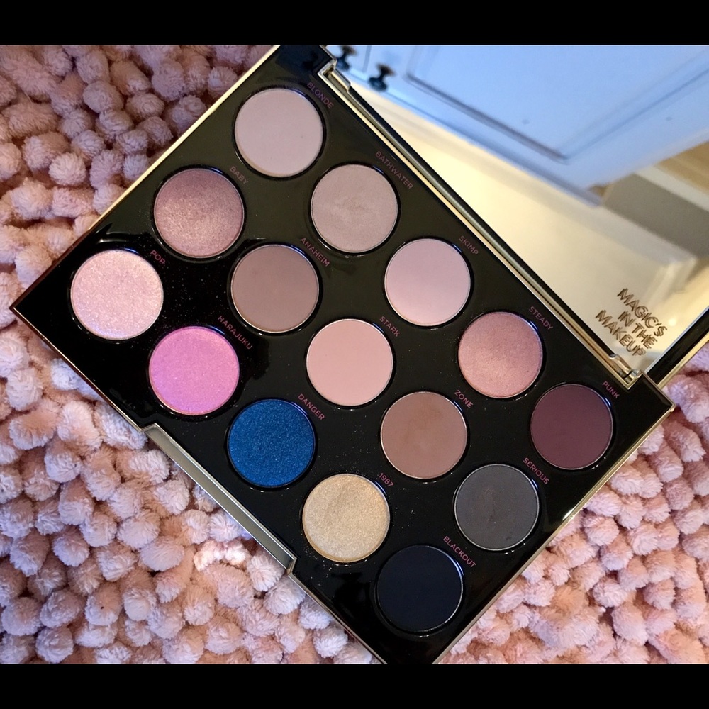 💲💲SOLD 💲💲 Urban Decay Gwen Stefani Palette